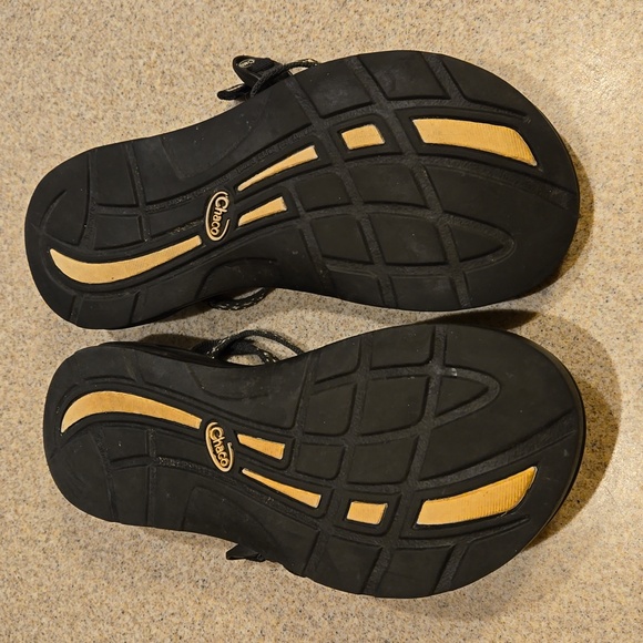 🤩Rare🤩Chaco Strappy Slide in Quito Night - Picture 5 of 7